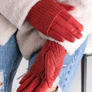 Červené rukavice Maissa